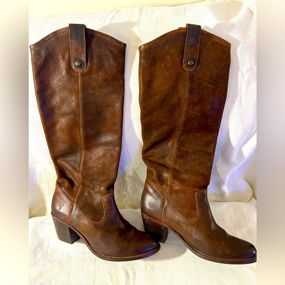 Frye Jackie Button Boots Cognac size 7.5